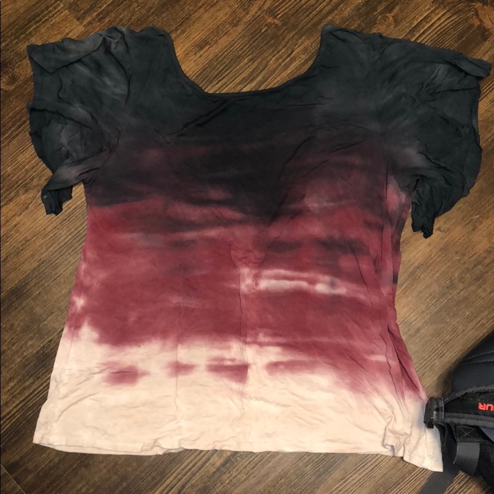 Buckle Top